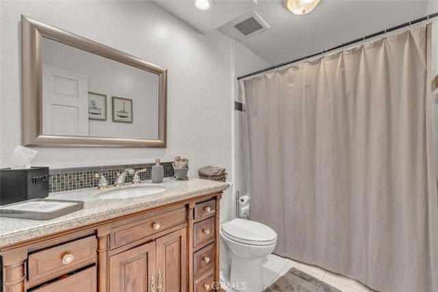 6066 Lake Lindero DR, Agoura Hills, CA 91301