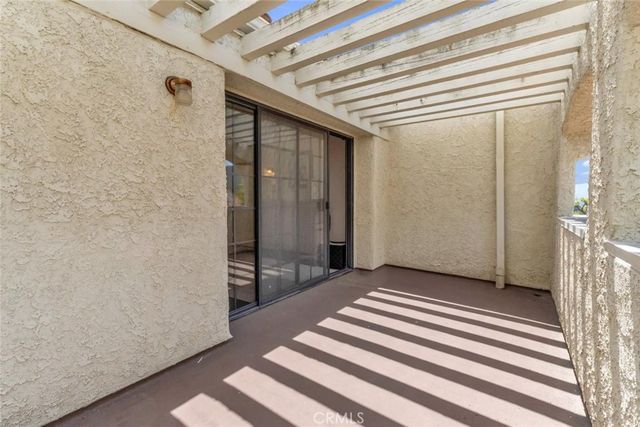 6066 Lake Lindero DR, Agoura Hills, CA 91301