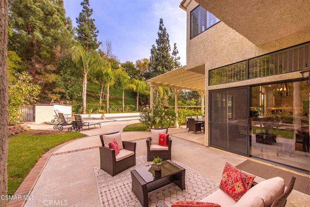 6066 Lake Lindero DR, Agoura Hills, CA 91301
