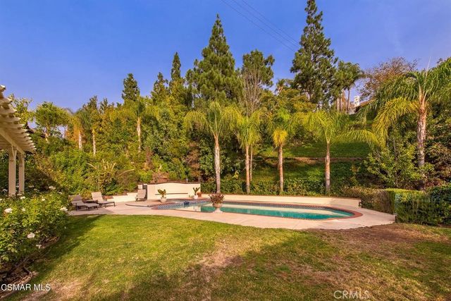6066 Lake Lindero DR, Agoura Hills, CA 91301
