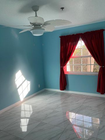 950 S Kanner Highway E23, Stuart, FL 34994