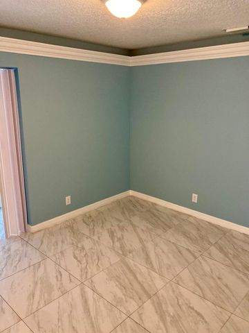 950 S Kanner Highway E23, Stuart, FL 34994