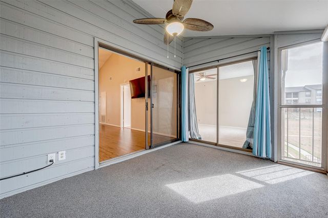 203 Lakeview Terrace G, Montgomery, TX 77356