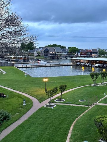 203 Lakeview Terrace G, Montgomery, TX 77356