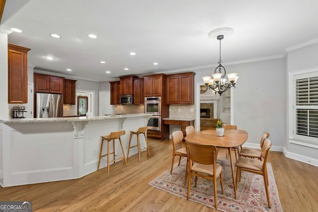 834 Waterford Estates Manor, Canton, GA 30115