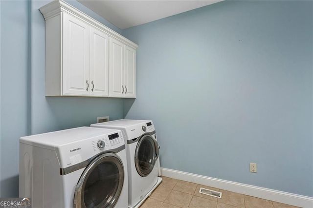 834 Waterford Estates Manor, Canton, GA 30115