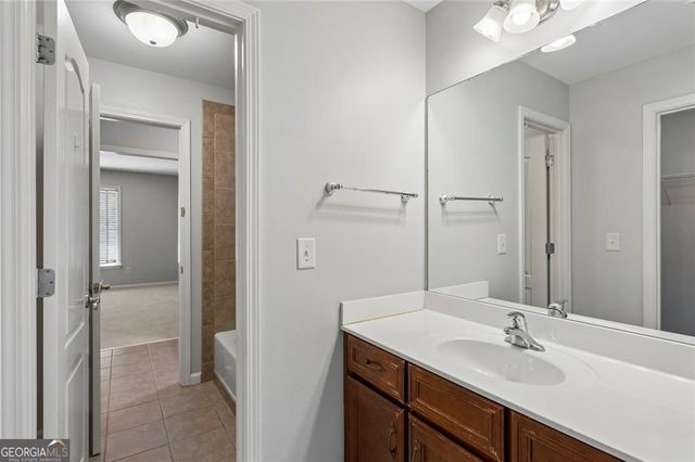 834 Waterford Estates Manor, Canton, GA 30115
