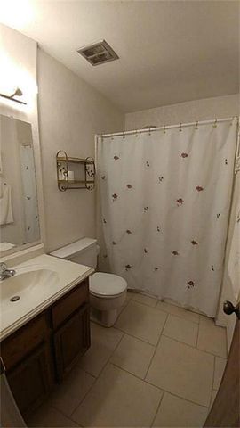 1126 Wisterwood Drive, Houston, TX 77043