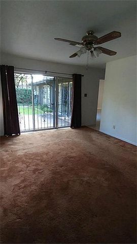 1126 Wisterwood Drive, Houston, TX 77043