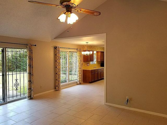 1126 Wisterwood Drive, Houston, TX 77043