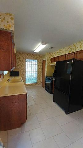 1126 Wisterwood Drive, Houston, TX 77043