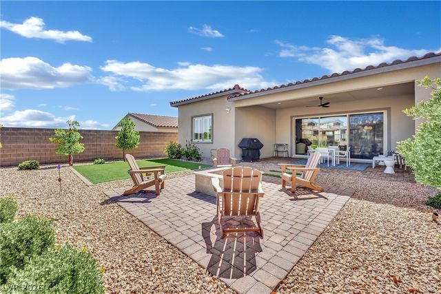 11724 Hatchling Avenue, Las Vegas, NV 89138