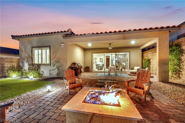 11724 Hatchling Avenue, Las Vegas, NV 89138
