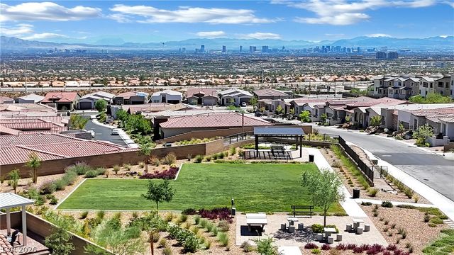 11724 Hatchling Avenue, Las Vegas, NV 89138