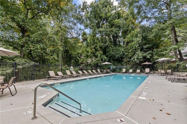 3235 Roswell Road NE 409, Atlanta, GA 30305