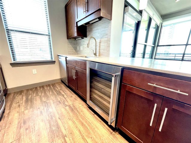 2910 Milam St Street 1214, Houston, TX 77006