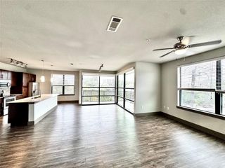 2910 Milam St Street 1214, Houston, TX 77006