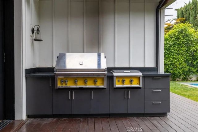 14717 Otsego Street, Sherman Oaks, CA 91403