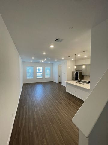 9931 Tolbert Street, Irving, TX 75063
