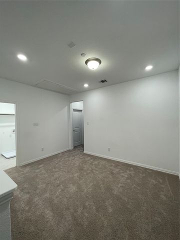 9931 Tolbert Street, Irving, TX 75063