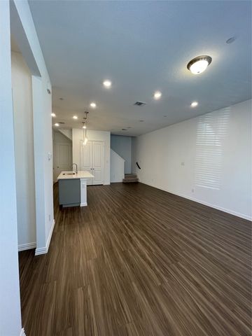 9931 Tolbert Street, Irving, TX 75063