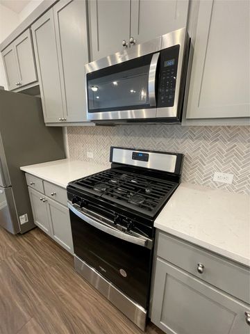 9931 Tolbert Street, Irving, TX 75063