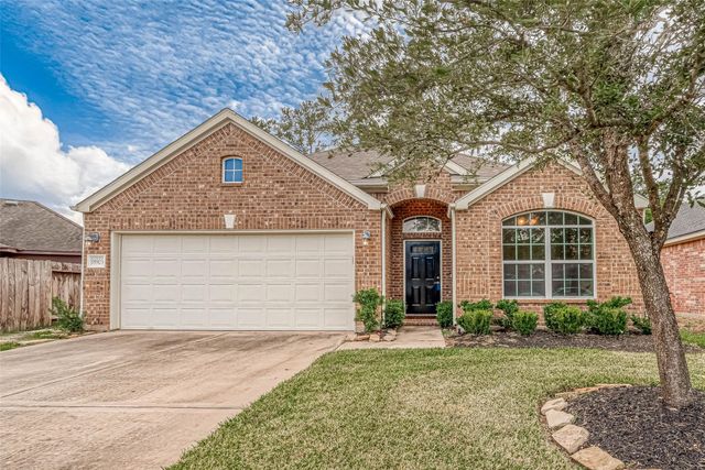 18903 Pinewood Point Lane, Tomball, TX 77377