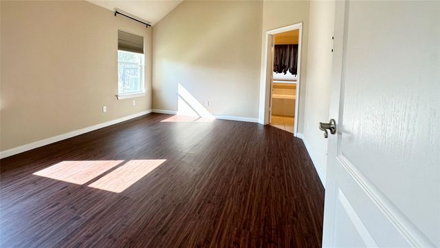 18903 Pinewood Point Lane, Tomball, TX 77377