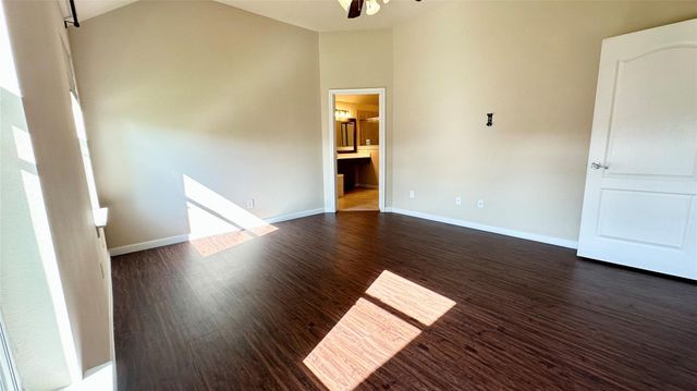 18903 Pinewood Point Lane, Tomball, TX 77377