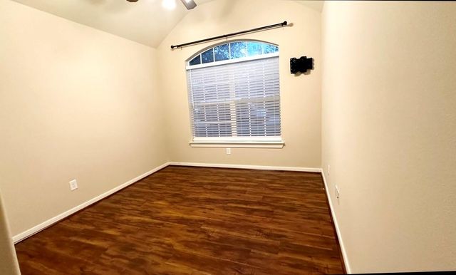 18903 Pinewood Point Lane, Tomball, TX 77377