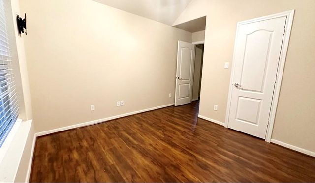 18903 Pinewood Point Lane, Tomball, TX 77377