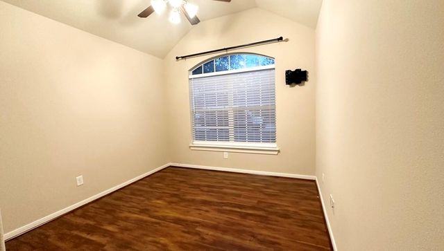 18903 Pinewood Point Lane, Tomball, TX 77377