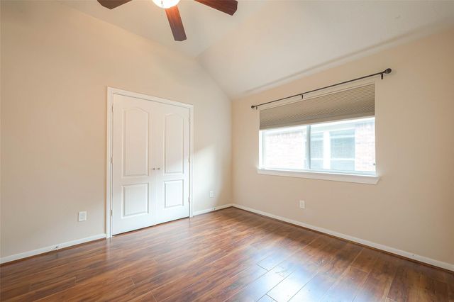18903 Pinewood Point Lane, Tomball, TX 77377