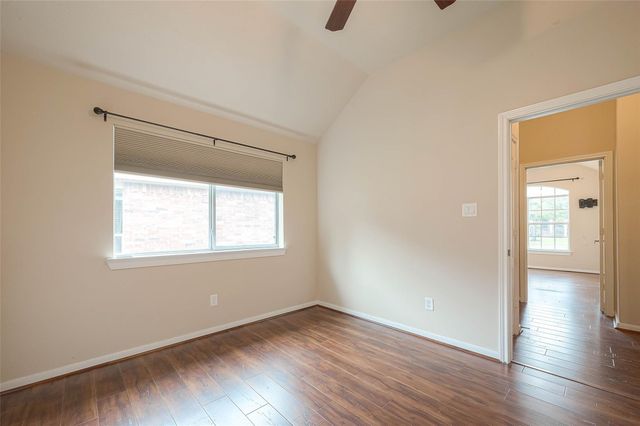 18903 Pinewood Point Lane, Tomball, TX 77377