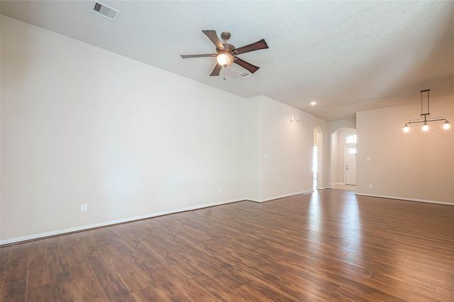 18903 Pinewood Point Lane, Tomball, TX 77377