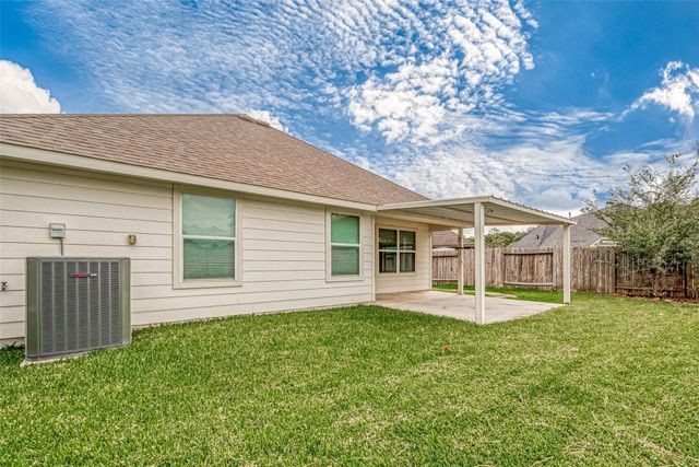 18903 Pinewood Point Lane, Tomball, TX 77377