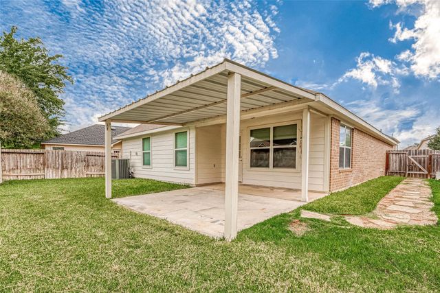 18903 Pinewood Point Lane, Tomball, TX 77377