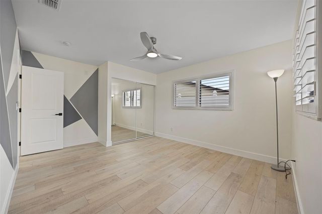 5921 DENVER STREET NE, St Petersburg, FL 33703