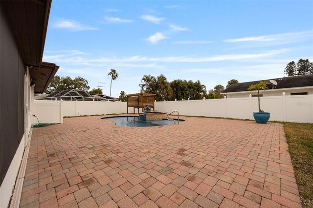 5921 DENVER STREET NE, St Petersburg, FL 33703