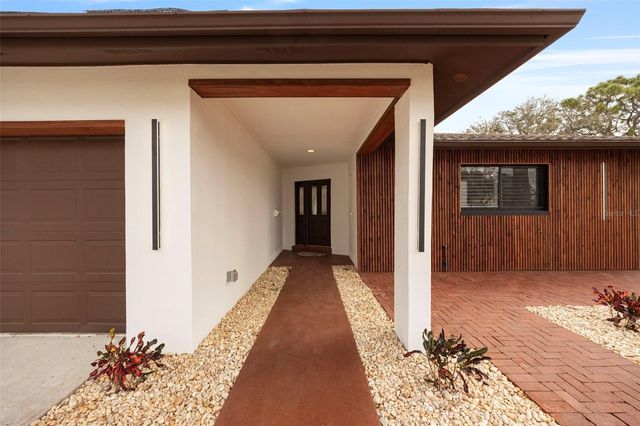 5921 DENVER STREET NE, St Petersburg, FL 33703