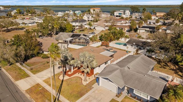 5921 DENVER STREET NE, St Petersburg, FL 33703