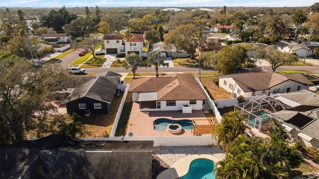 5921 DENVER STREET NE, St Petersburg, FL 33703