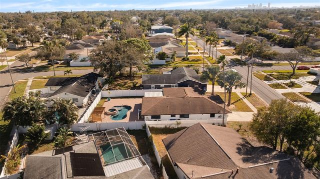 5921 DENVER STREET NE, St Petersburg, FL 33703