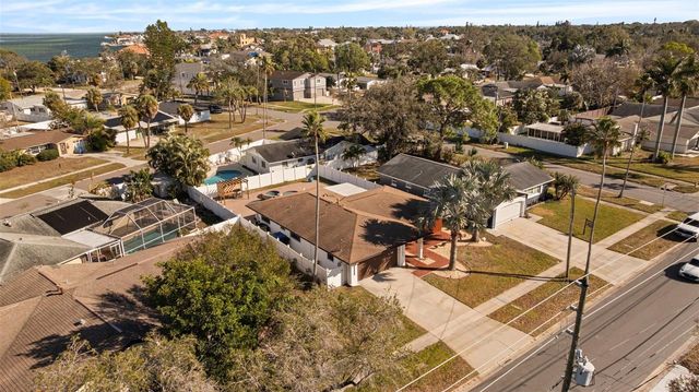 5921 DENVER STREET NE, St Petersburg, FL 33703