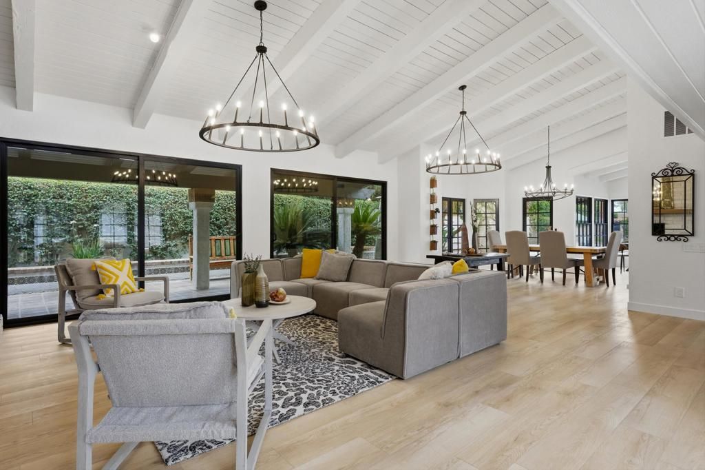 Image 10 of property listing at 45495 Osage Court, Indian Wells, CA 92210