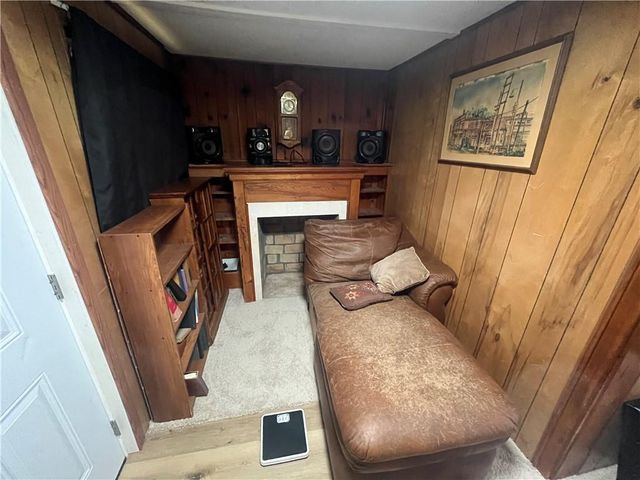 711 Shotwell Street, Warrensburg, MO 64093