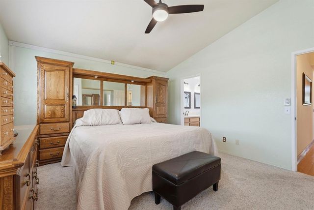 8904 Royal Gate Way, Elk Grove, CA 95624