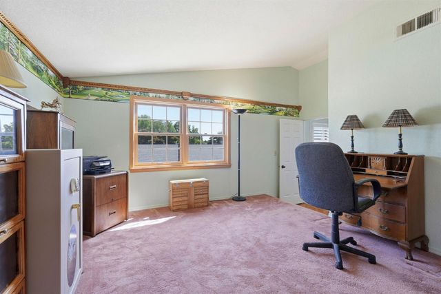 8904 Royal Gate Way, Elk Grove, CA 95624