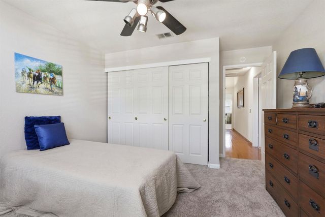 8904 Royal Gate Way, Elk Grove, CA 95624