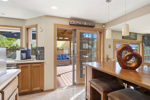 8904 Royal Gate Way, Elk Grove, CA 95624